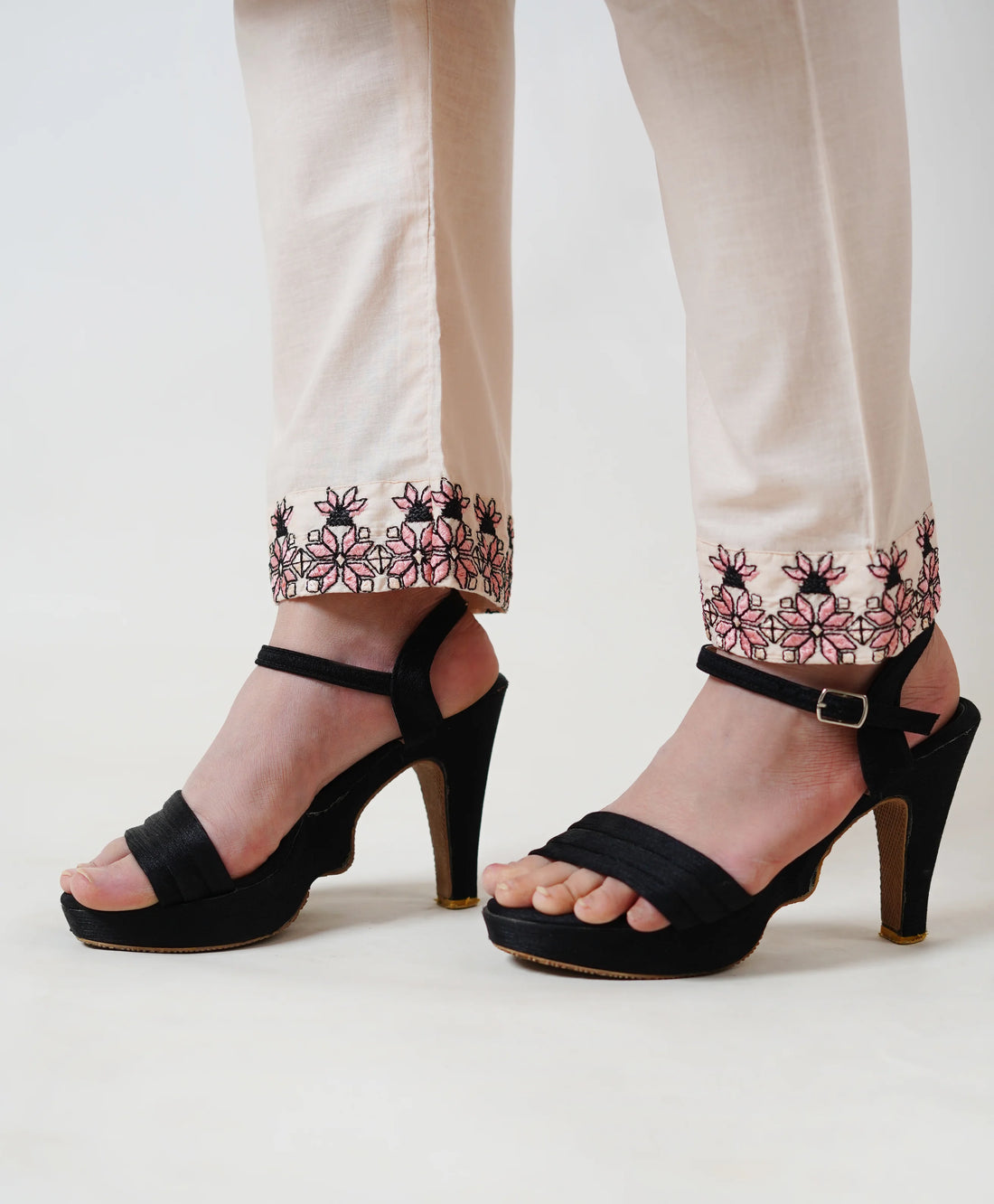 Embroidered Beige Kurti