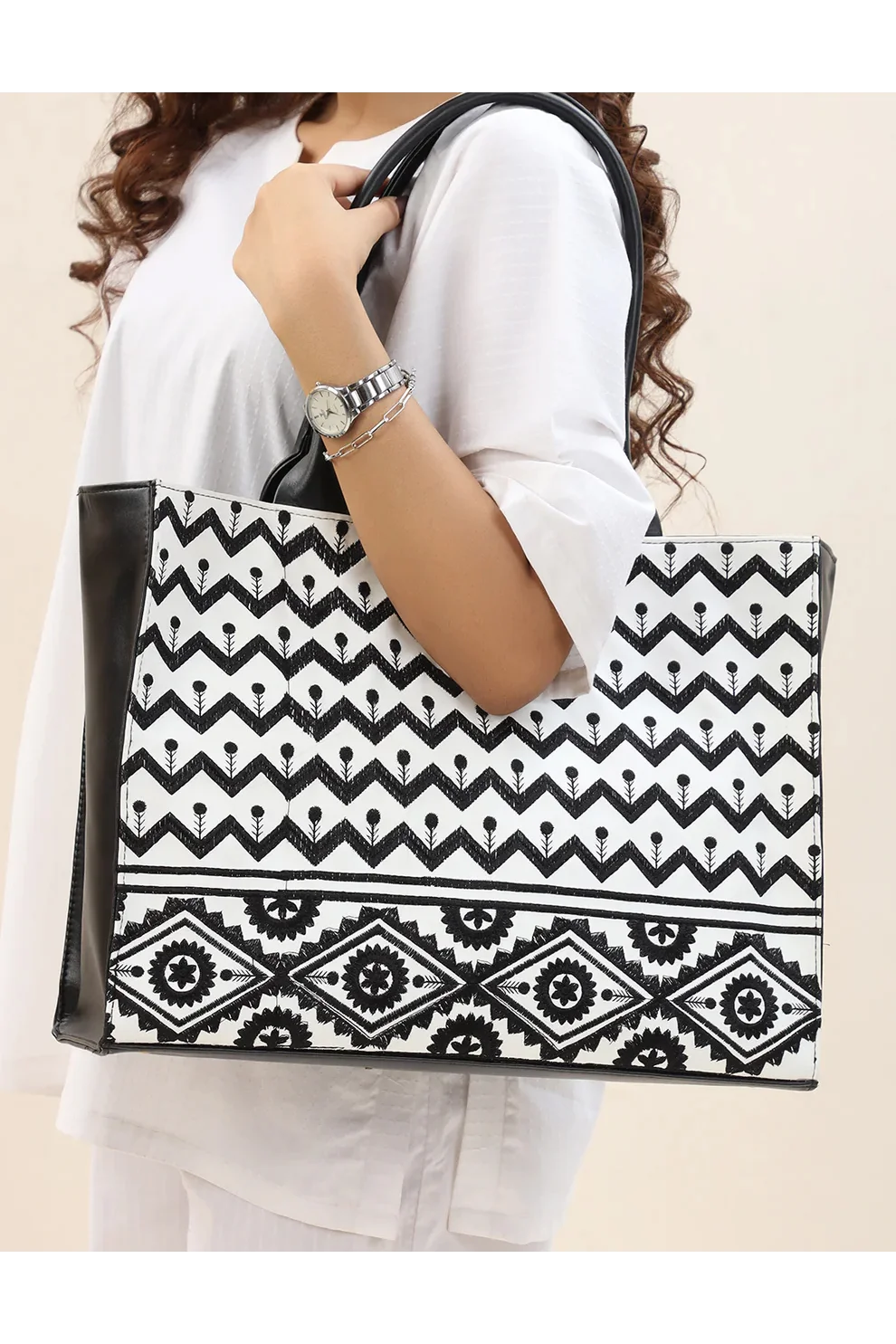 Best Embroider Tote Bag - BLACK Color - by HBH