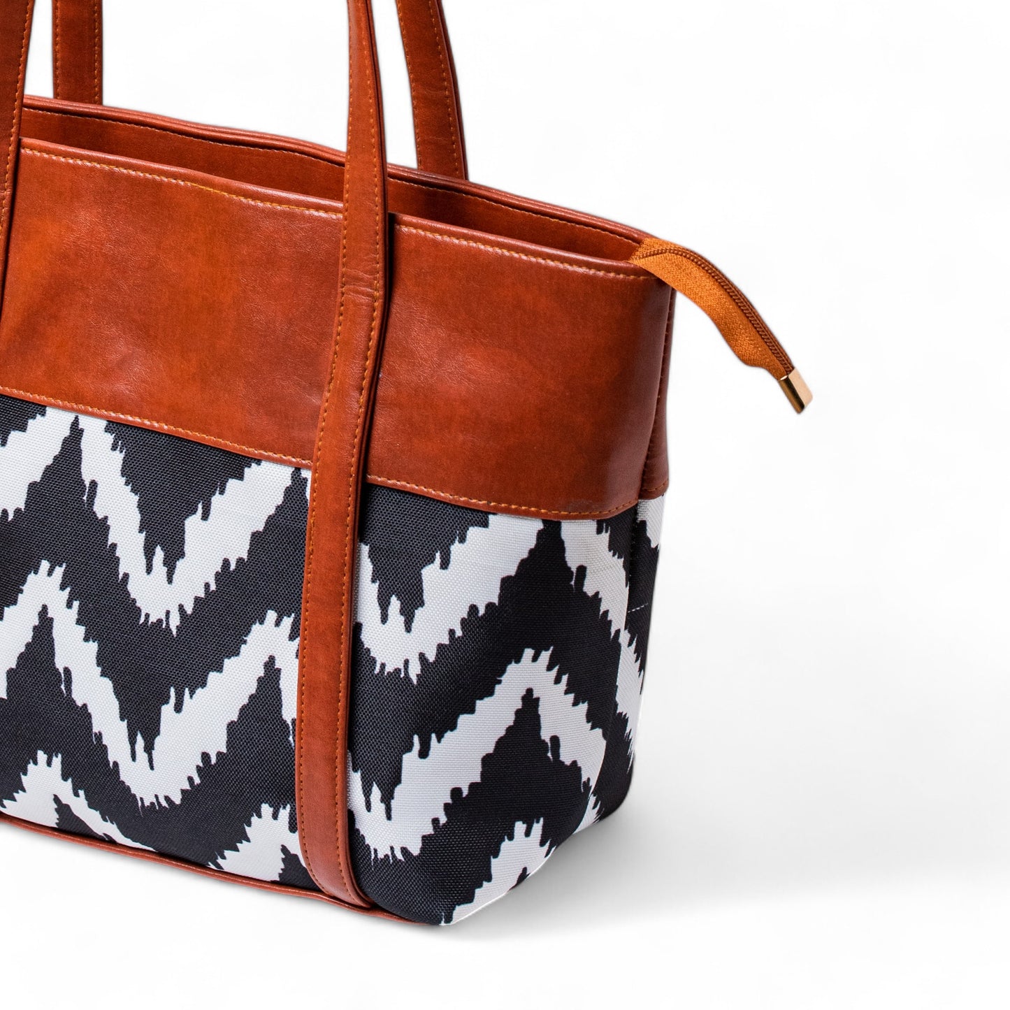 Dazzle Brown Tote Bag Zigzag hbh
