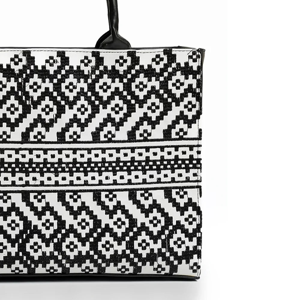 Embroider Tote Bag - BLACK by HBH